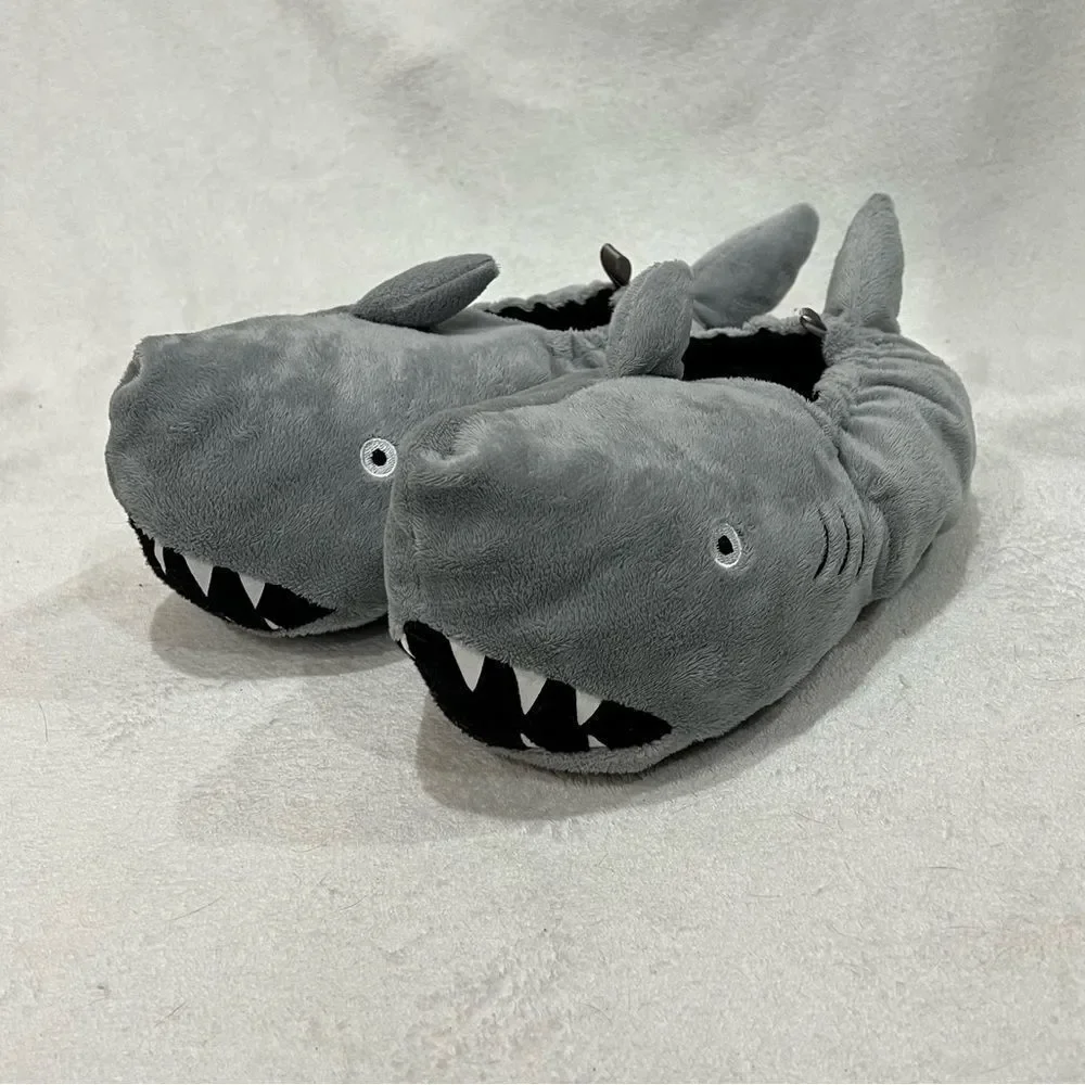 Old Navy Shark Slippers XL 3-4